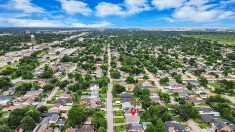 10118 Norvic Street Houston TX 77029