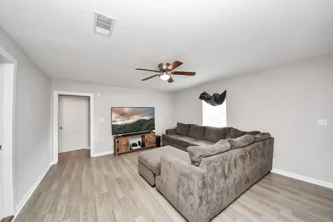10118 Norvic Street Houston TX 77029