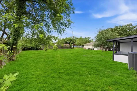 9723 Oldcrest Drive Stafford TX 77477