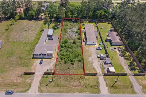 3118 Road 5018 Cleveland TX 77327