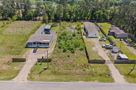 3118 Road 5018 Cleveland TX 77327