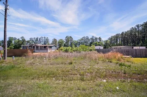 3118 Road 5018 Cleveland TX 77327
