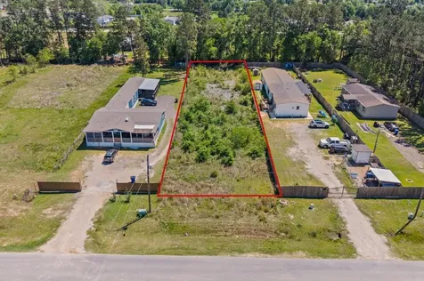 3118 Road 5018 Cleveland TX 77327