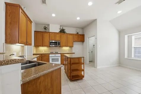 1318 Diamante Drive Pasadena TX 77504