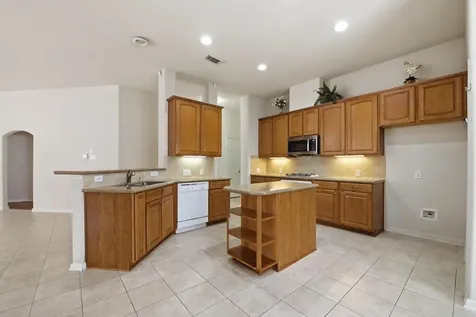 1318 Diamante Drive Pasadena TX 77504