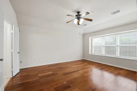 1318 Diamante Drive Pasadena TX 77504