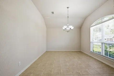 1318 Diamante Drive Pasadena TX 77504