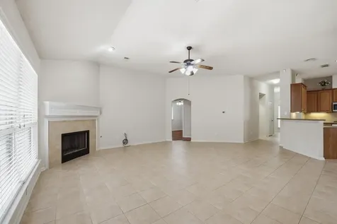 1318 Diamante Drive Pasadena TX 77504
