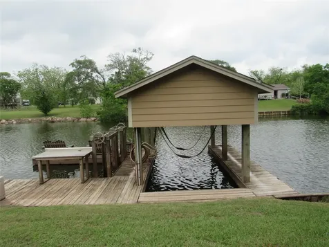 242 Sir Lancelot Drive N Sargent TX 77414