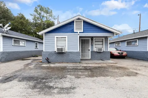 4203 Hirsch Road 14 Houston TX 77026