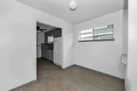 4203 Hirsch Road 14 Houston TX 77026