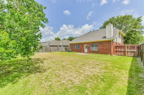 3502 Sheldon Drive Pearland TX 77584