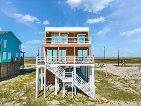 10602 Blue Water Highway Freeport TX 77541
