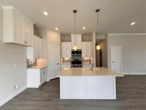 10300 Cabo Del Sol Drive Cleveland TX 77327