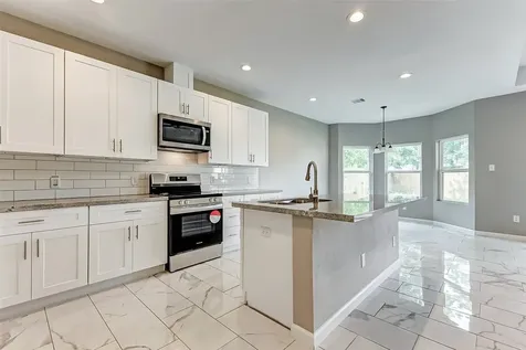 9843 Balsam Lane Houston TX 77078