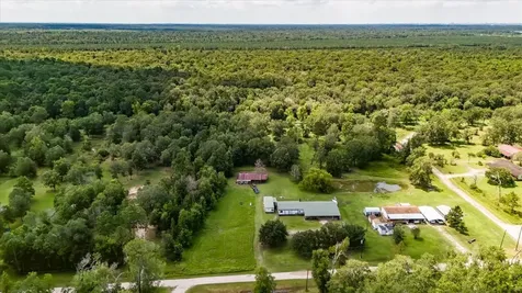 44 Private Road 4501 Dayton TX 77535
