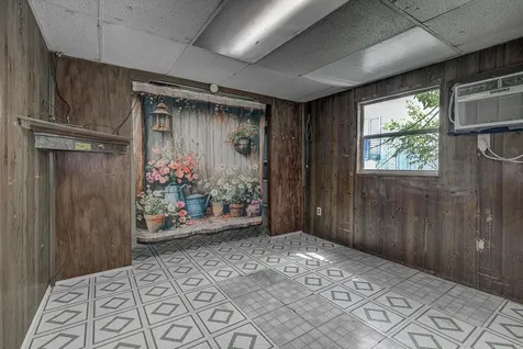 44 Private Road 4501 Dayton TX 77535
