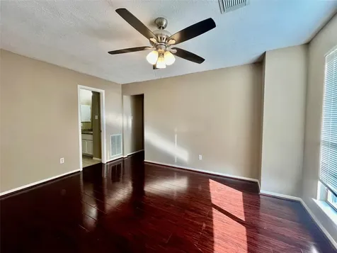 146 Skycrest Drive Sugar Land TX 77479