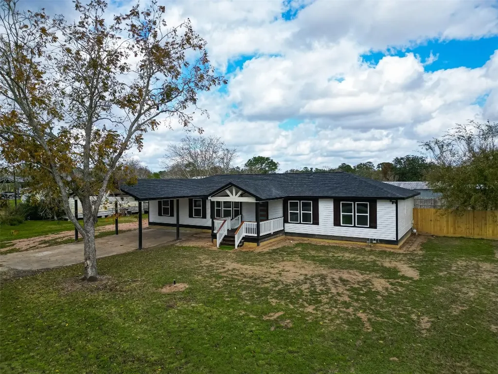 2311 8th Street Liverpool TX 77577