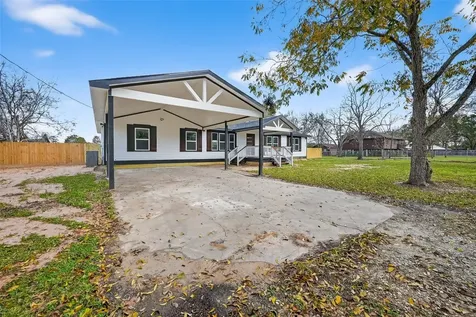 2311 8th Street Liverpool TX 77577
