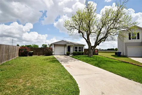 106 Collins Court Kendleton TX 77451