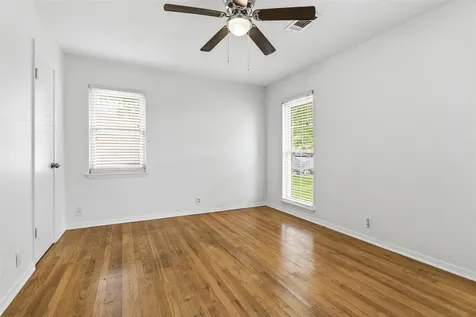 7824 Yucca Drive Texas City TX 77591