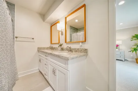 1620 Mustang Trail Houston TX 77339