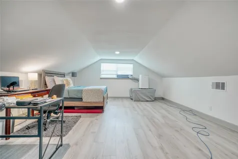 1620 Mustang Trail Houston TX 77339