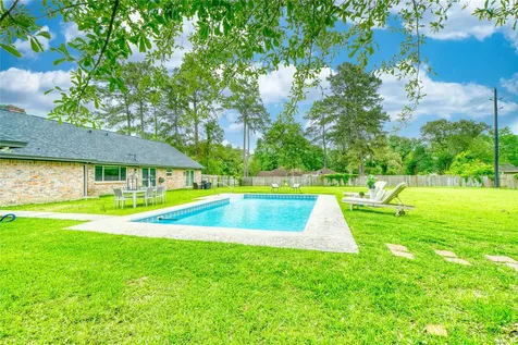 1620 Mustang Trail Houston TX 77339