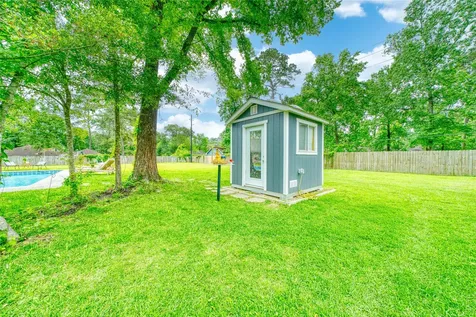 1620 Mustang Trail Houston TX 77339
