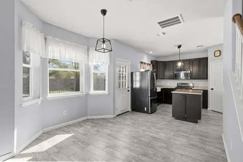 5615 Brigstone Park Drive Katy TX 77450