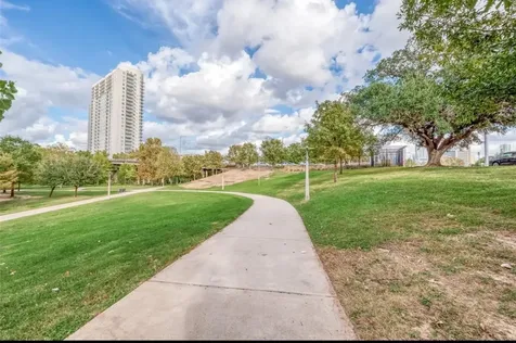 3231 Allen Parkway 1111 Houston TX 77019