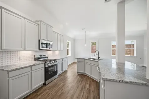 1022 Fairway Drive La Porte TX 77571
