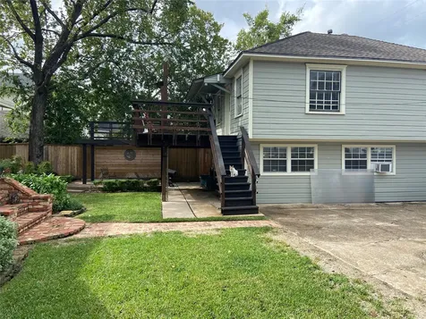 1025 Beverly Street Houston TX 77008