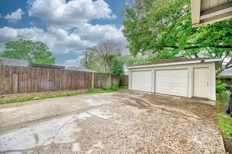 5722 Cheltenham Drive Houston TX 77096