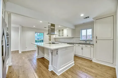 5722 Cheltenham Drive Houston TX 77096