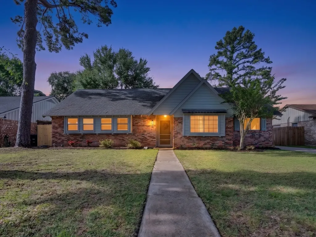 5623 Winding Way Drive Houston TX 77091