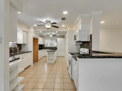 5623 Winding Way Drive Houston TX 77091