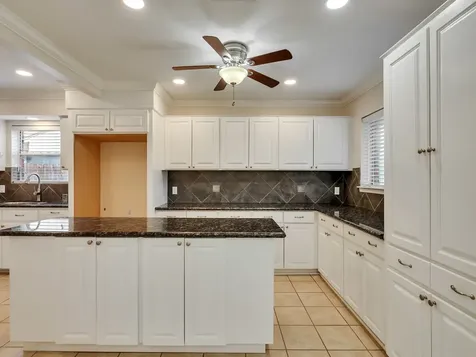 5623 Winding Way Drive Houston TX 77091