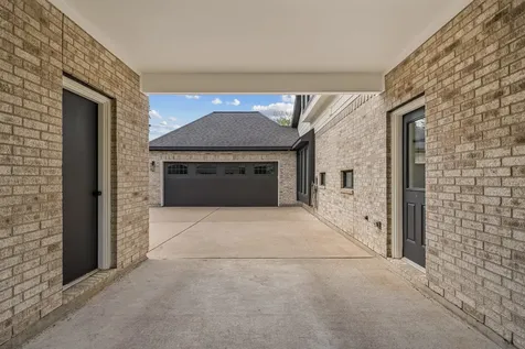 2811 Waters Lake Lane Missouri City TX 77459