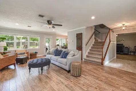 310 Prince Of Wales Street Conroe TX 77304