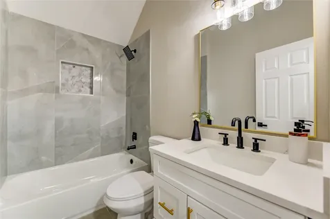 1901 Canyon Creek Court Pearland TX 77581