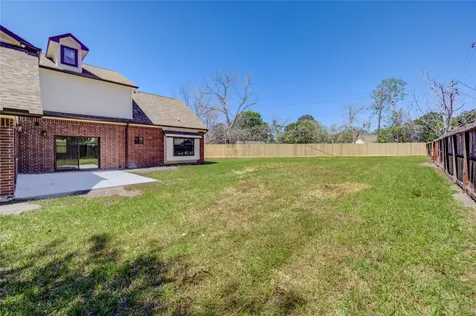 1901 Canyon Creek Court Pearland TX 77581