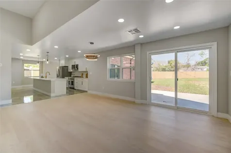 1901 Canyon Creek Court Pearland TX 77581