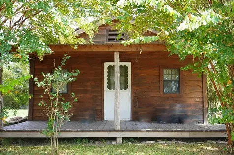 6759 Highway 105 E Pie Shp Navasota TX 77868