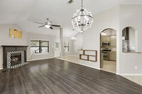8022 N Tarrytown Crossing Drive Conroe TX 77304