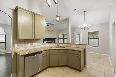 8022 N Tarrytown Crossing Drive Conroe TX 77304