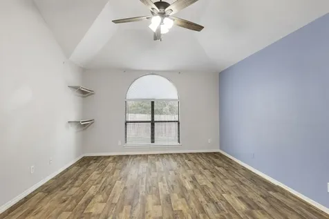 8022 N Tarrytown Crossing Drive Conroe TX 77304