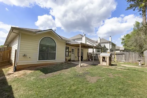 8022 N Tarrytown Crossing Drive Conroe TX 77304