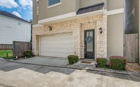 11123 Olympia Drive Houston TX 77042